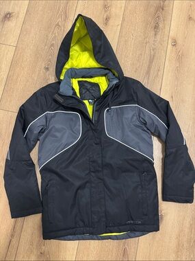 Arctix Black and Gray Kids Hooded Puffer with Neon Yellow Lining